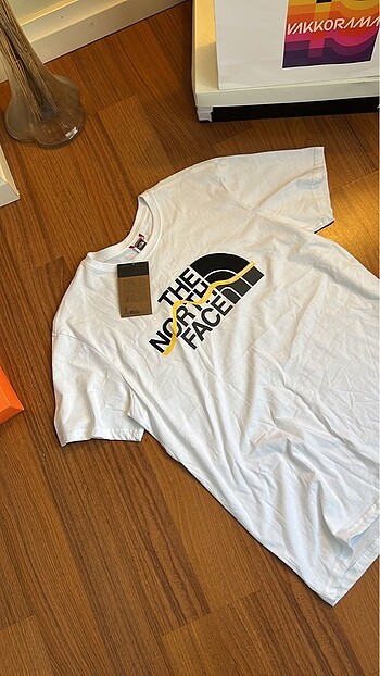 The north face t shirt