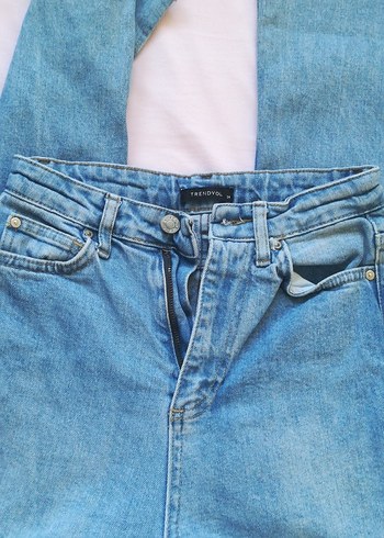 Trendyol & Milla Mavi Loose Fit Midi Denim Kadın Jean