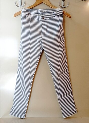 Mango Mavi-Beyaz Çizgili Kumaş Pantolon