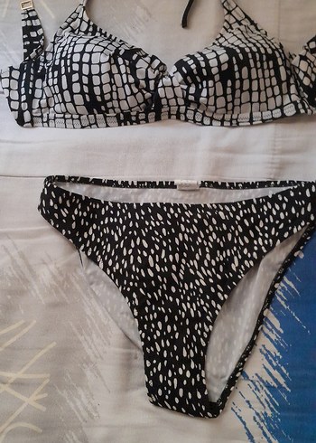 Kadın Zebra Desenli Elastik Bikini Takımı
