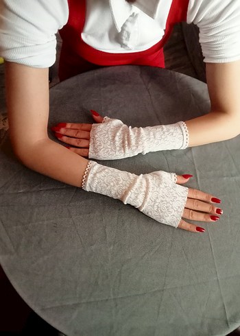 Dantel Detaylı Beyaz  Eldiven - Görsel 4