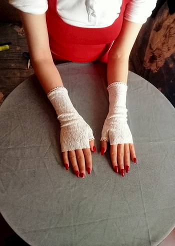 Dantel Detaylı Beyaz  Eldiven - Görsel 2