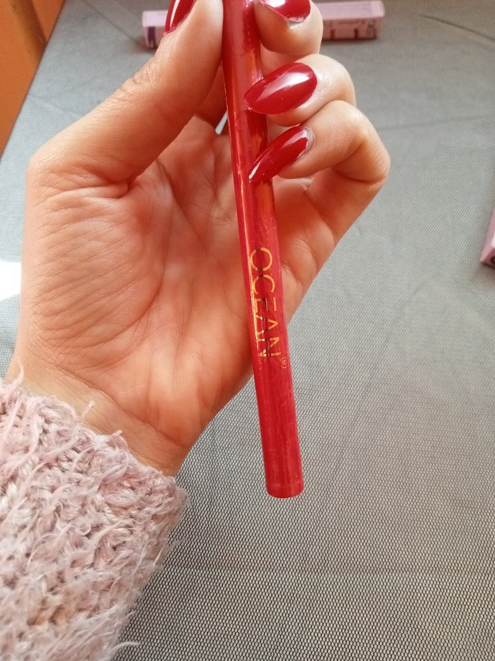 Ocean Suya Dayanıklı Kırmızı Likit Eyeliner - Görsel 3