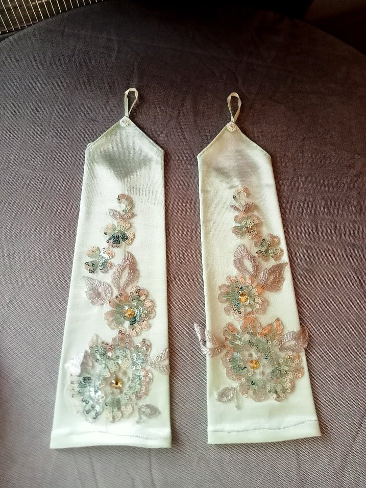 Yeşil İşlemeli Boncuklu Kadın Eldiven - Görsel 5