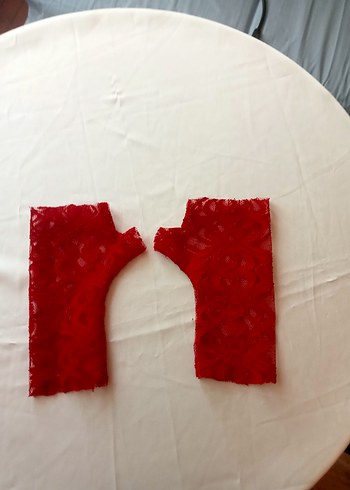 Kırmızı Dantel Yarım Parmak Goth Eldiven - Görsel 5