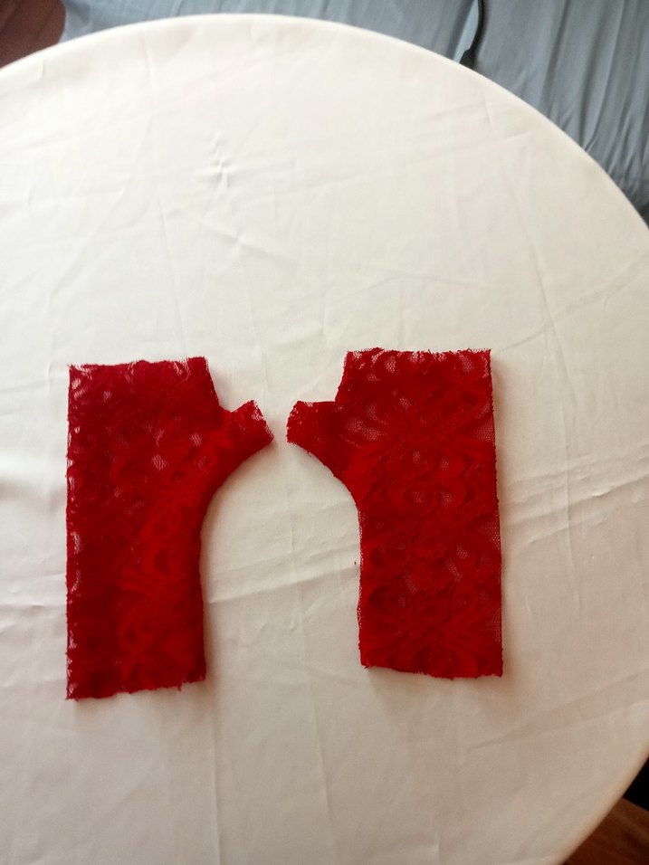 Kırmızı Dantel Yarım Parmak Goth Eldiven - Görsel 5