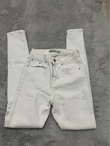 Addax Beyaz yırtık pantolon