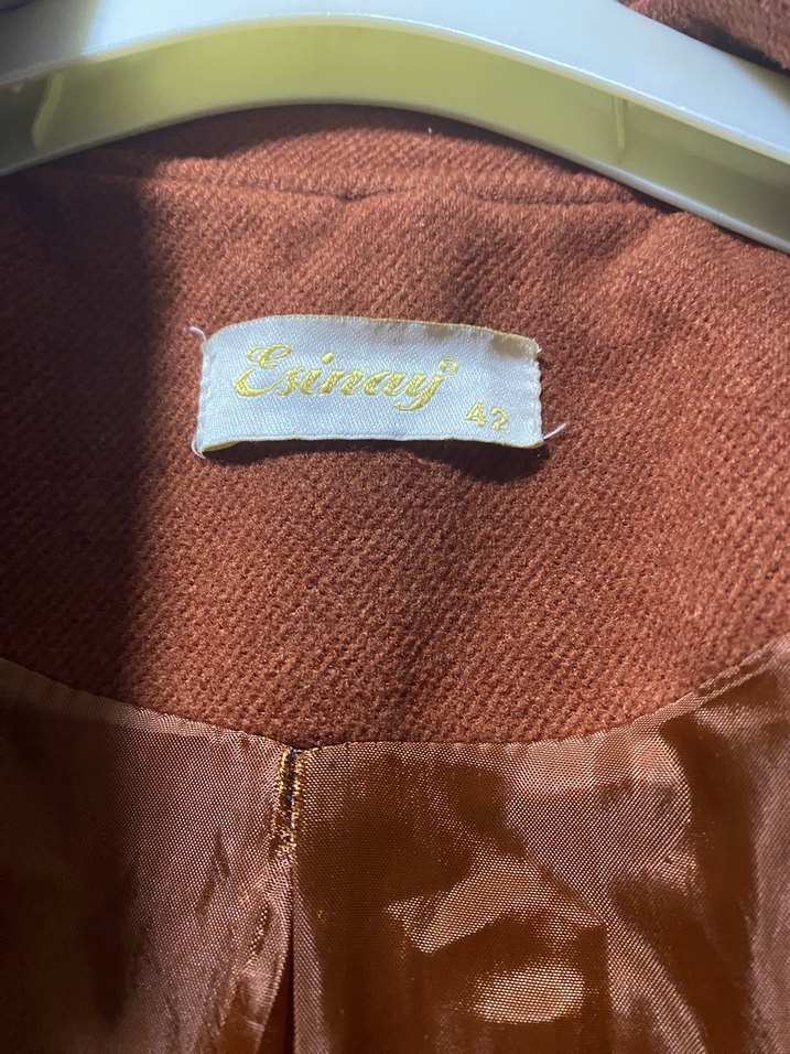 Taba Kadın Süet Kemerli Uzun Klasik Kaban - Görsel 3