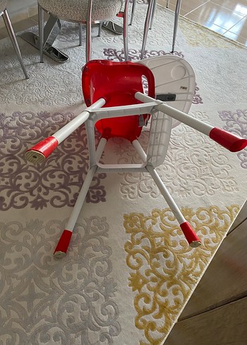 Kırmızı ve Gri Bebek Mama Sandalyesi - Görsel 4