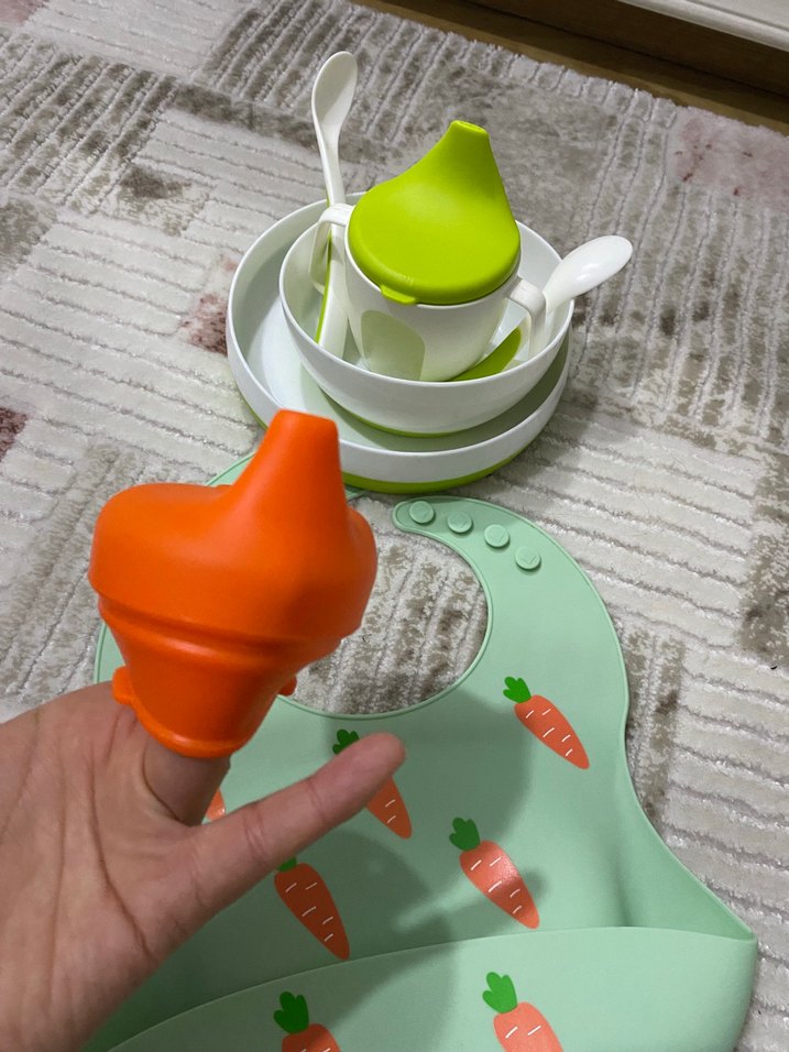 Havuç Desenli Yeşil Bebek Önlüğü - Görsel 2