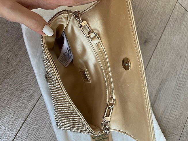 Guess Guess İlan