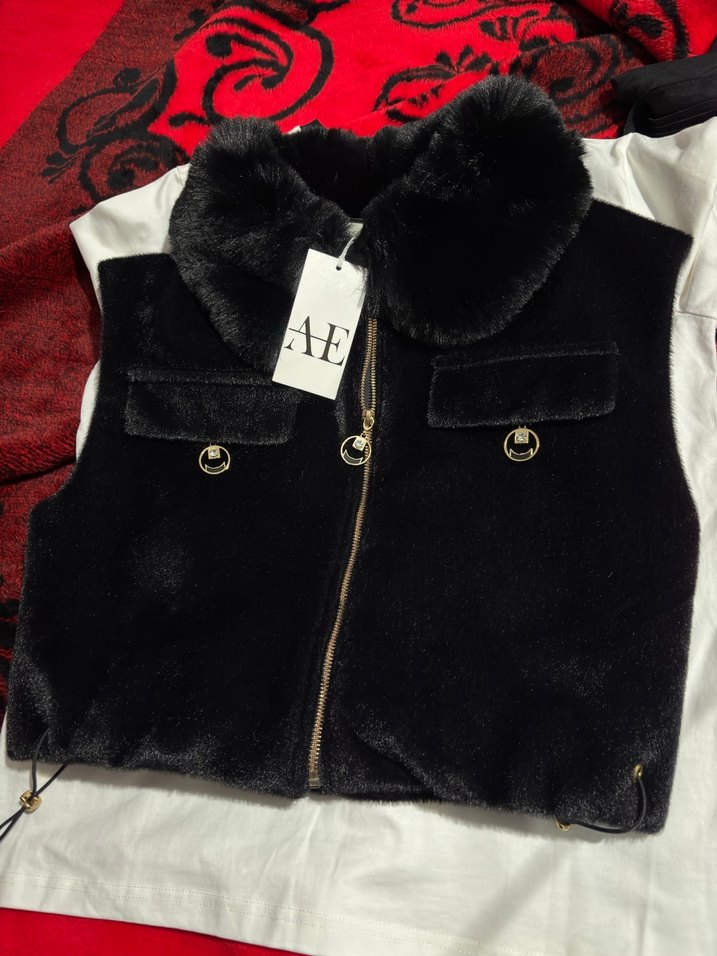 AHEL marka Kürklü Yaka Siyah Yelek - Görsel 3