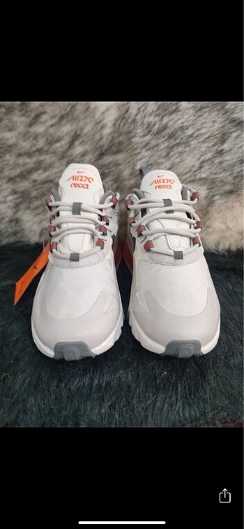 Nike spor ayakkabı