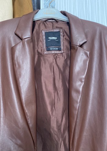 Düğmeli Kahverengi Deri Kadın Ceket pull Bear zara