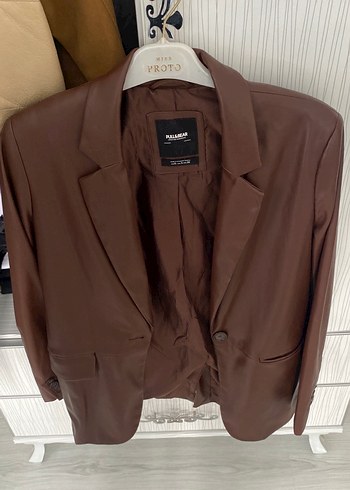 s Beden Düğmeli Kahverengi Deri Kadın Ceket pull Bear zara
