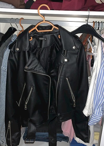 Kadın Siyah Deri Biker Ceket