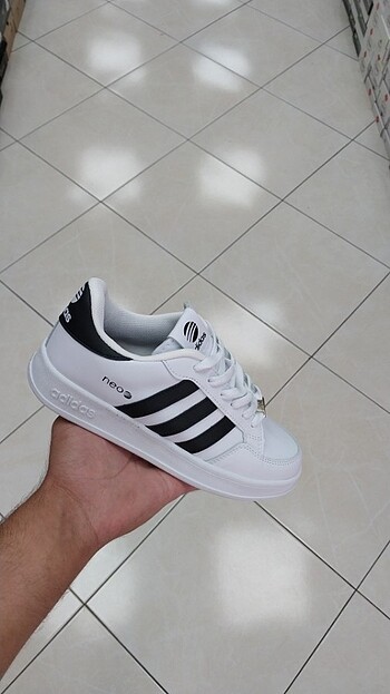 36 Beden Adidas Neo.