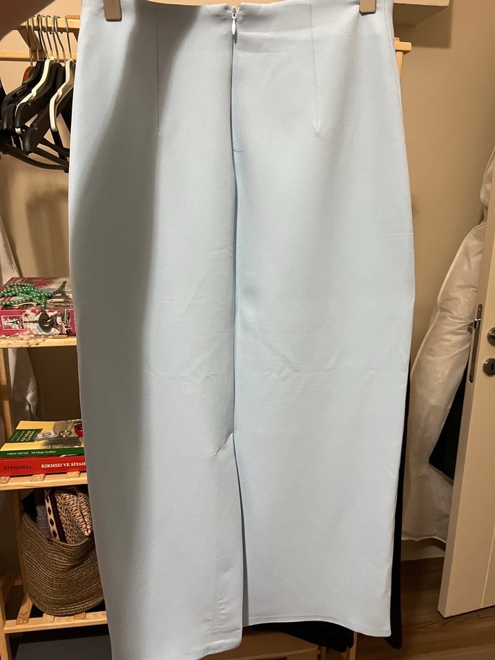 Düğmeli Beyaz Kadın Yelek Etek Takım - Görsel 5