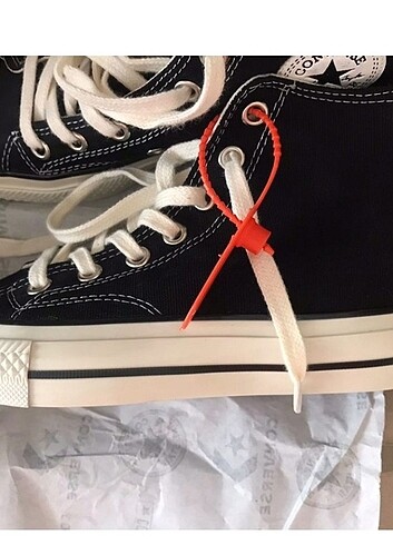 38 Beden siyah Renk Converse Bilekli Model