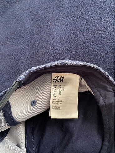 H&M Sıfır ayarında şapkalar