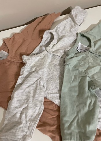 2-4 ay H&M uzun kollu tulum - Görsel 4