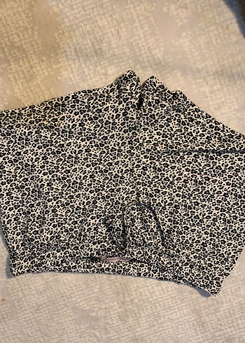 Gri Desenli Kısa Kollu Pijama Takımı - Görsel 4