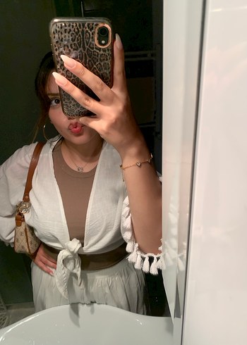 Kadın Beyaz Keten Drapeli Wrap Bluz - Görsel 3