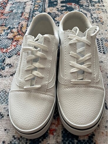 Vans Varsa beyaz ayakkabı
