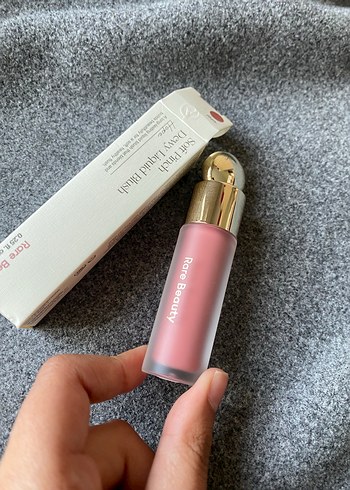  Beden Renk Rare beauty Sıvı Allık hope