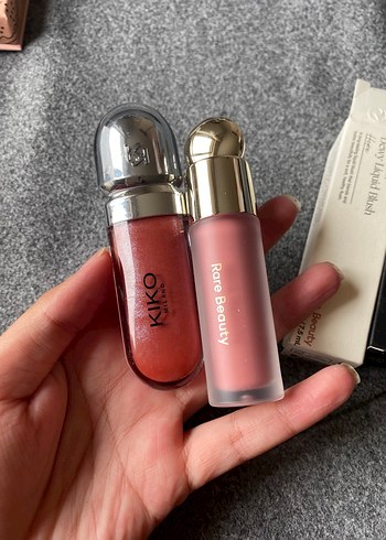Beden Renk Rare beauty allık ve kiko lipgloss seti