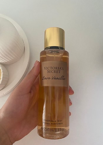 Victoria's Secret Bare Vanilla vucüt spreyi