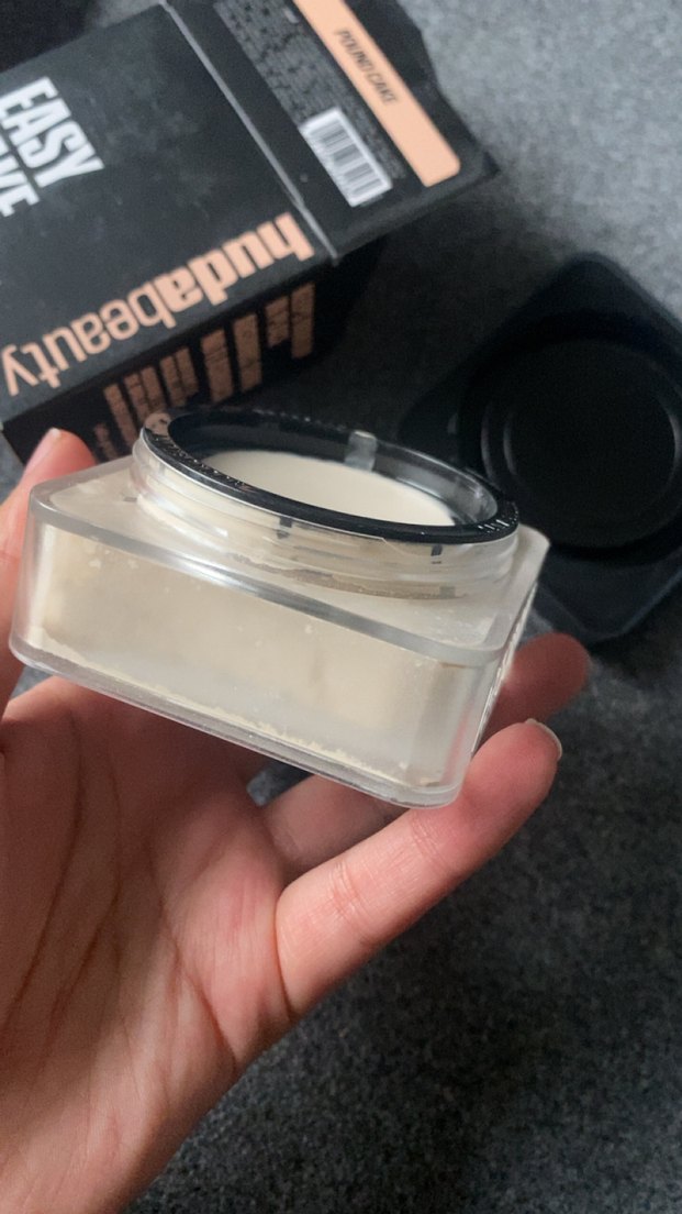 Huda beauty baking pudra - Görsel 3