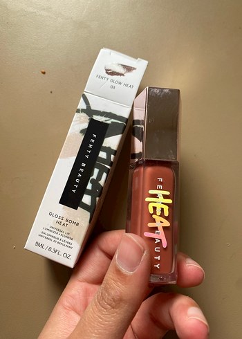 Fenty beauty lipgloss - Görsel 2
