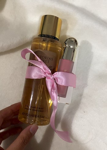 Victoria secret vücut spreyi ve allık seti - Görsel 3