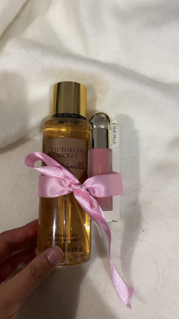 Victoria secret vücut spreyi ve allık seti - Görsel 2