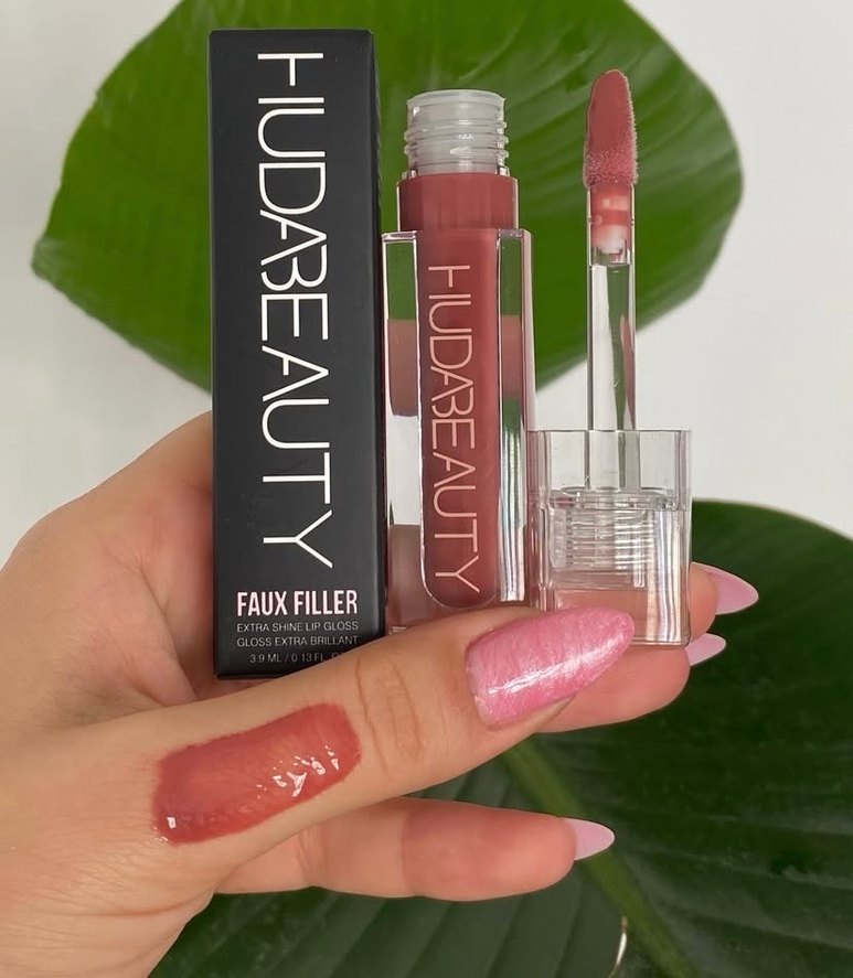 Rare beauty lipgloss - Görsel 3