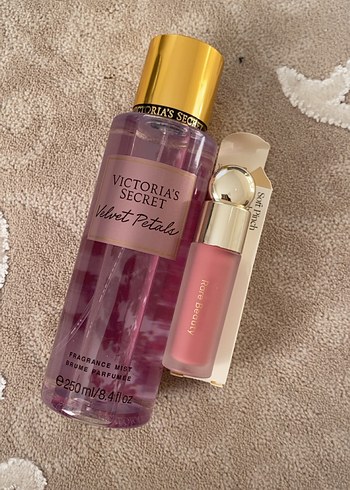 Victoria s Secret