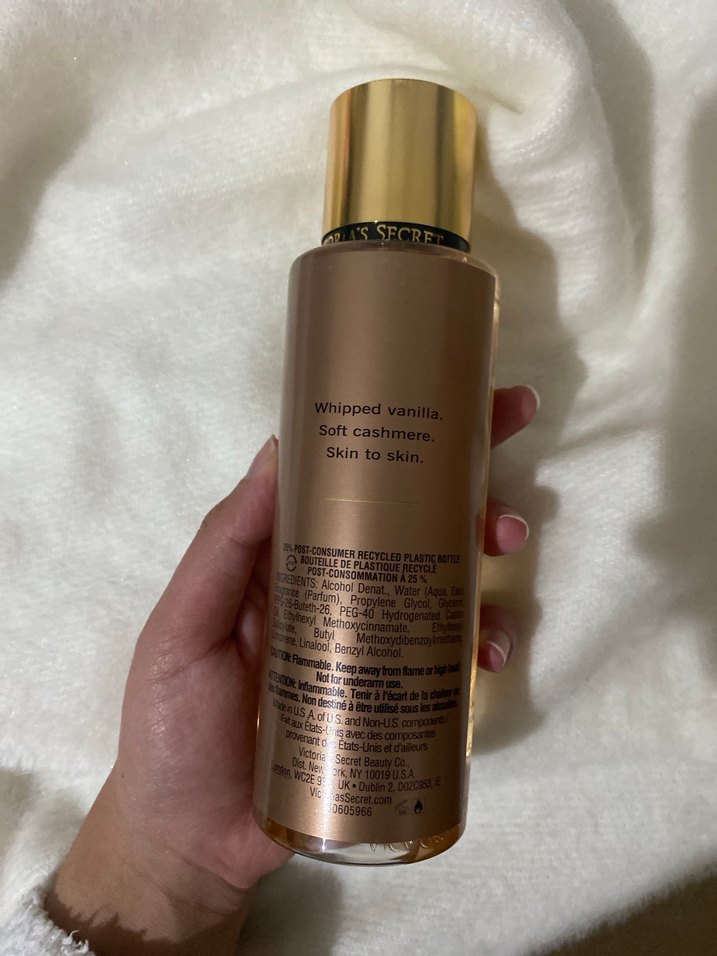 Victoria secret vucüt spreyi - Görsel 3