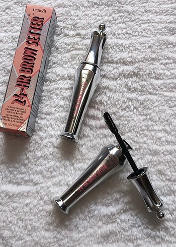 Benefit La-Hr Brow Setter Parlak Bej Kaş Maskarası