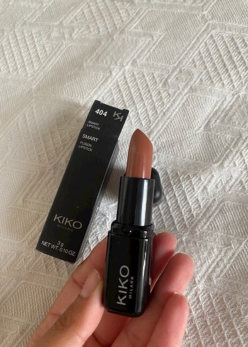 Beden KIKO Milano 404 stick mat ruj