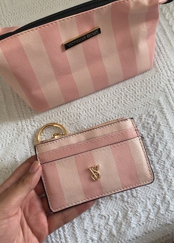 Victoria's Secret makyaj çantası ve kartlık seti