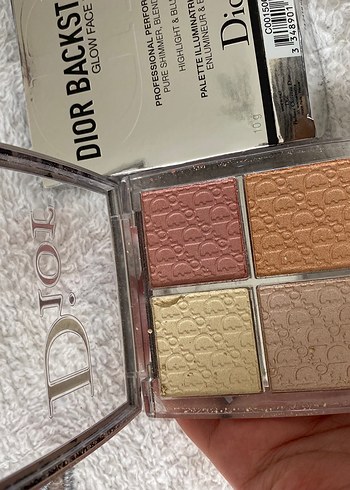 Dior Backstage Glow Face Aydınlatıcı Paleti
