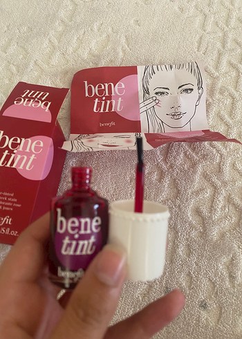 Benefit Benefit Tint allık