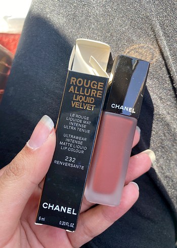 Chanel Chanel Rouge Allure Sıvı Mat Ruj 232 Renvresante