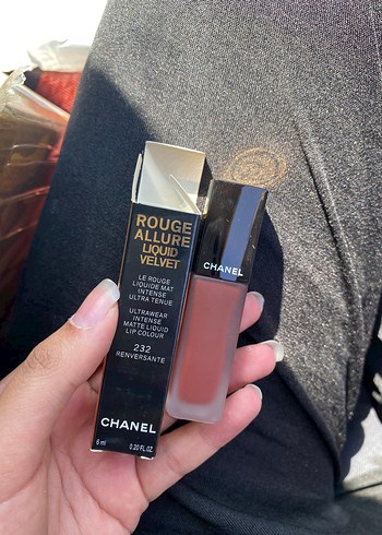 Beden Chanel Rouge Allure Sıvı Mat Ruj 232 Renvresante