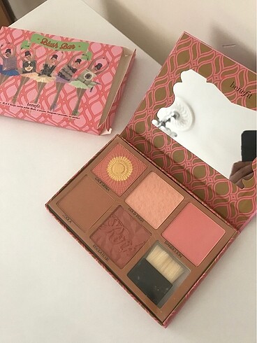 Benefit Benefit allık paleti