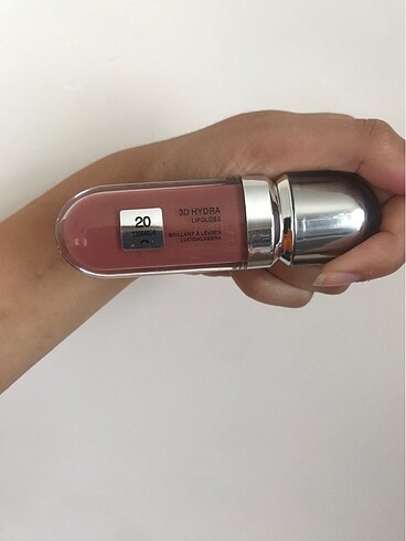 Kiko Kiko lipgloss