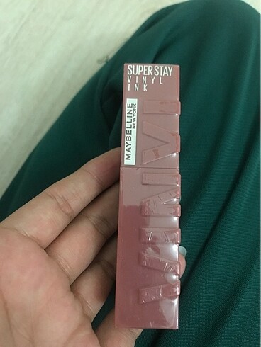 Maybelline vinly ruj