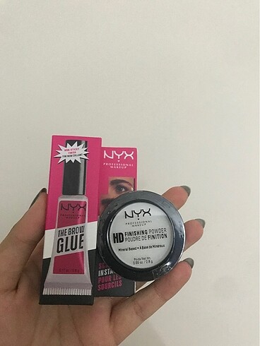 Nyx pudra ve kaş jeli
