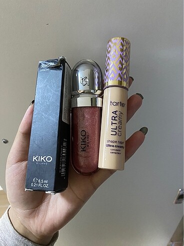 Beden Renk Kiko lipgloss ve Tarte kapatıcı